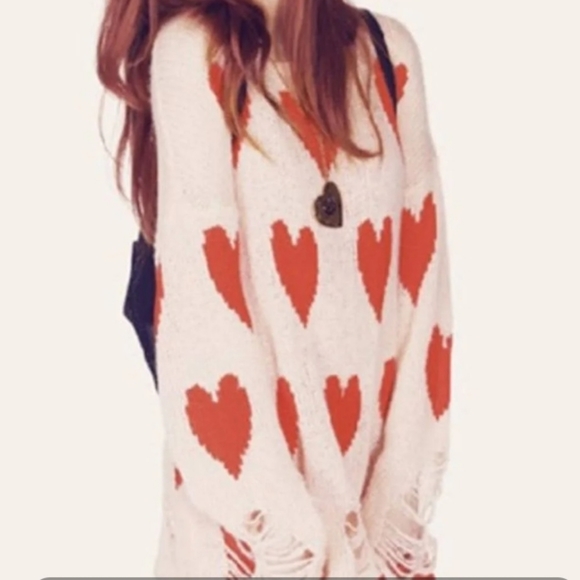 WILDFOX WHITE LABEL 'All Over Love' Lennon Sweater in PINK / RED HEARTS (S) - Picture 9 of 9